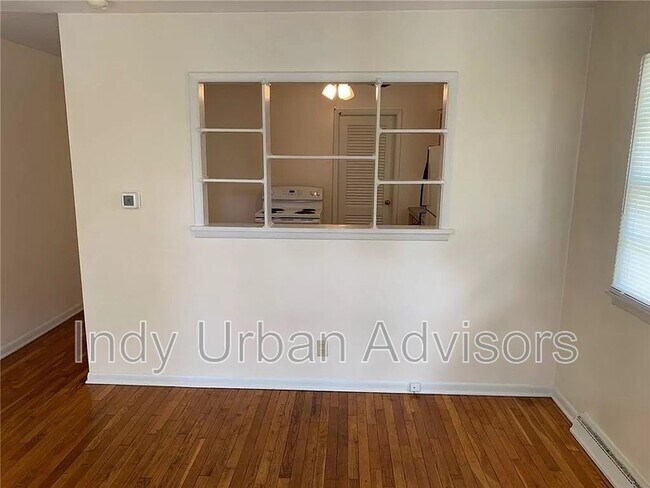 Foto del edificio - 1824 N Goodlet Ave
