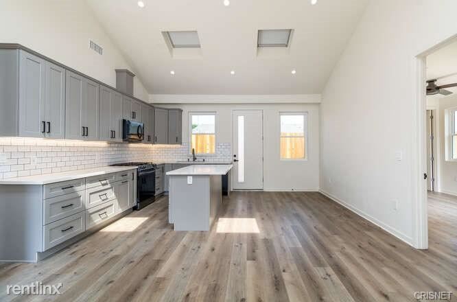 Foto del edificio - 3 br, 3 bath House - 6402 Kenwater Pl