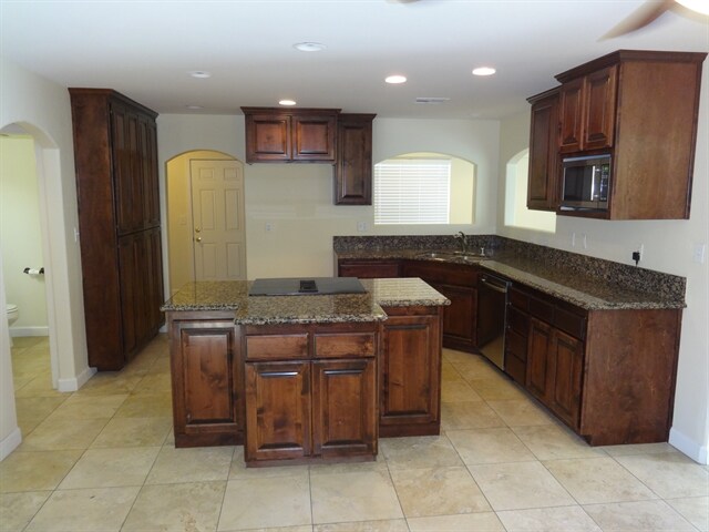 Foto del edificio - 14604 Lakeside Way