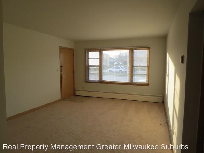 Building Photo - 3756 N 76th St