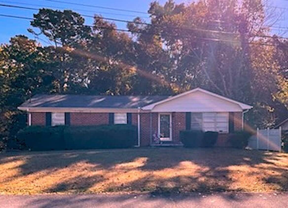 Primary Photo - SINGLE FAMILY HOME