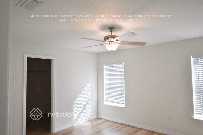 Foto del edificio - 5450 NW Pine Trail Cir