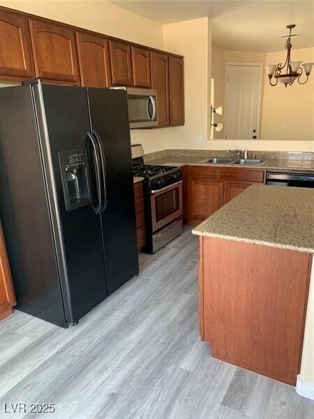 Foto del edificio - 5458 Coral Ribbon Ave