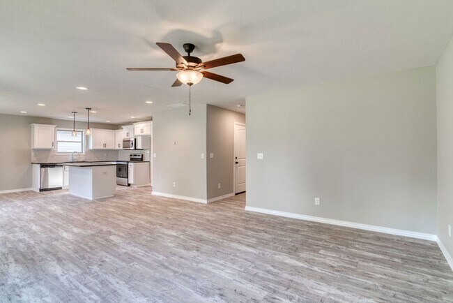 Foto del edificio - Nearly new 3 Bedroom 2.5 Bathroom Springfi...