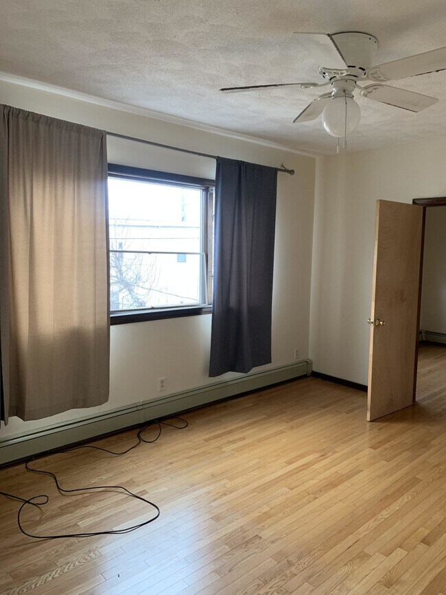 Foto del edificio - 8 Porter St