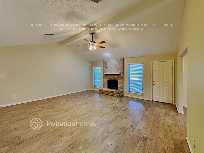 Foto del edificio - 10202 Staghill Dr