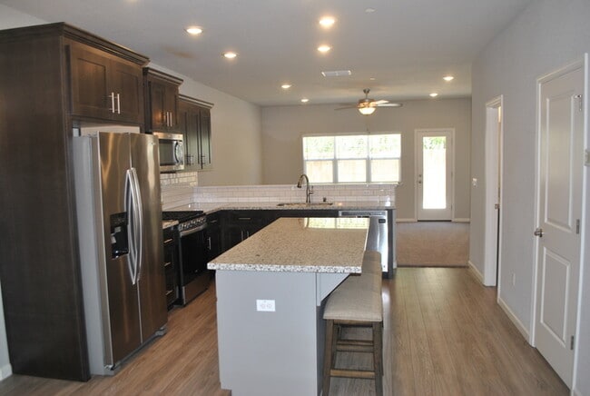 Building Photo - 3805 Anders Way