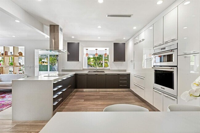 Foto del edificio - 444 SW 18th Rd