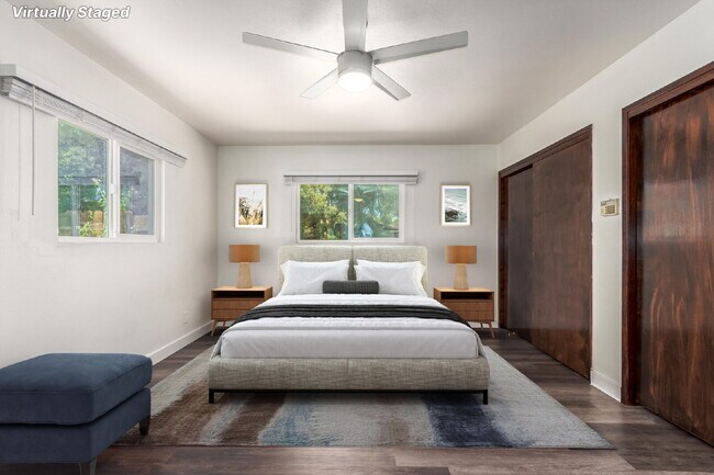 Foto del edificio - Beautifully updated 4 bed 2 bath Single Fa...