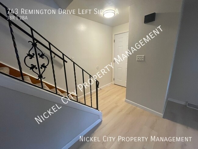 Building Photo - 743 Remington Dr