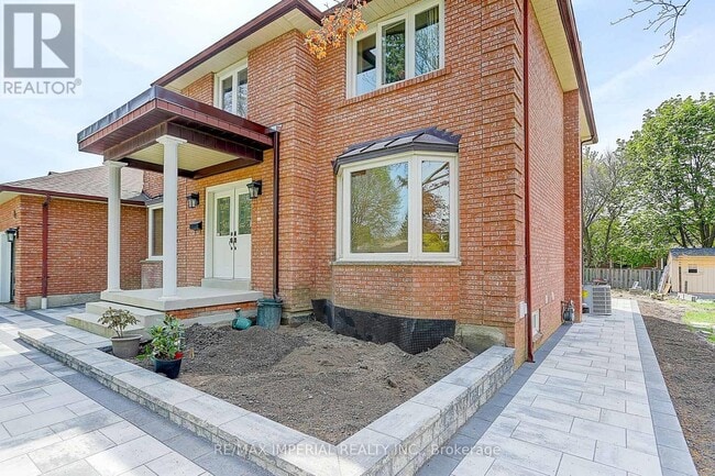 Building Photo - 88 Drumern Crescent