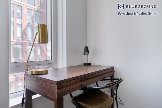 Foto del edificio - 390 Harrison Ave