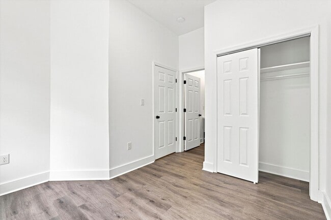 Building Photo - 2BR/3BA Home | North Philly