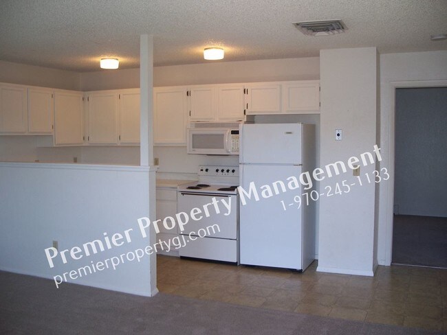 Foto del edificio - 1940 Grand Ave 203