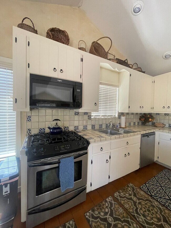 Foto del edificio - Beautiful Home in Chualar -with many ameni...