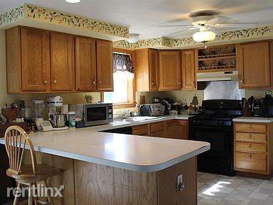 Building Photo - 2 br, 1 bath House - 22 Griswold Ln