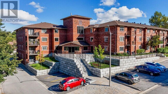 Photo du bâtiment - 1 Quail Crescent