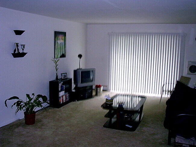 Foto del edificio - 1301 S Finley Rd