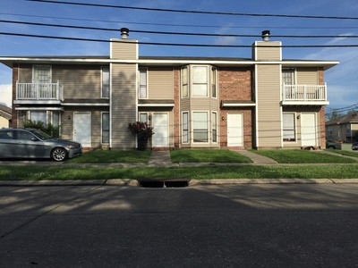 Primary Photo - 5236-5245 Brightside View Dr