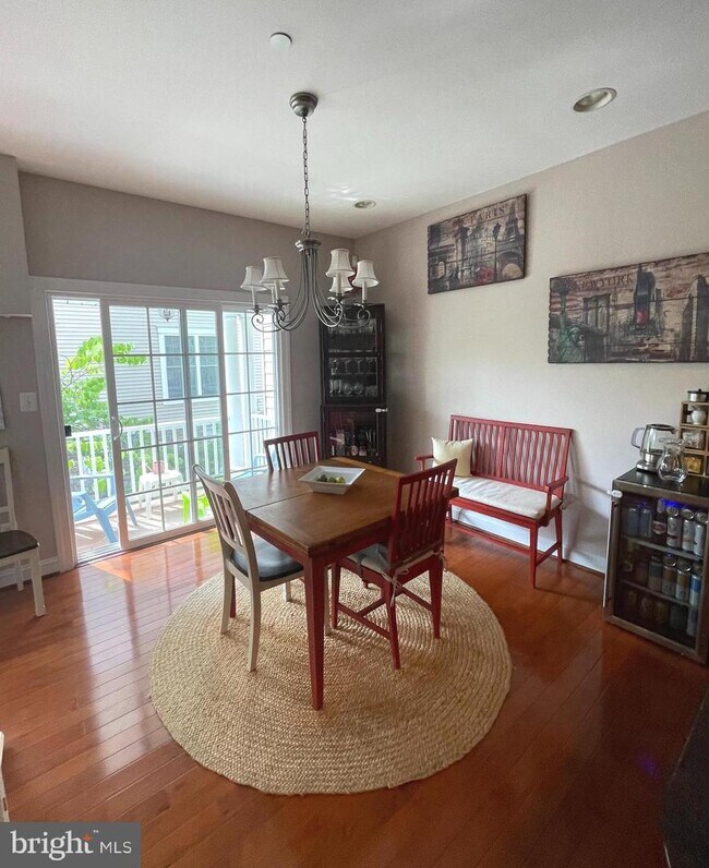 Building Photo - 202 Cobblestone Dr