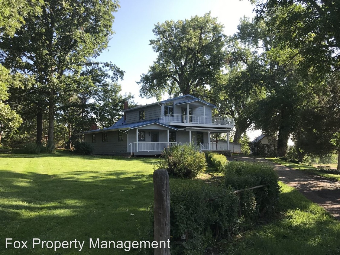 Primary Photo - 4 br, 3 bath House - 5555 Valmont Road