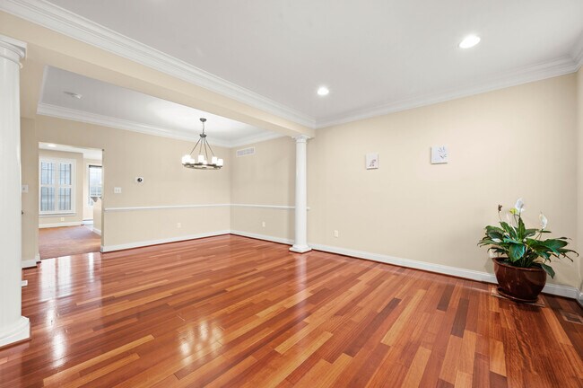 Foto del edificio - 3133 E Brighton St