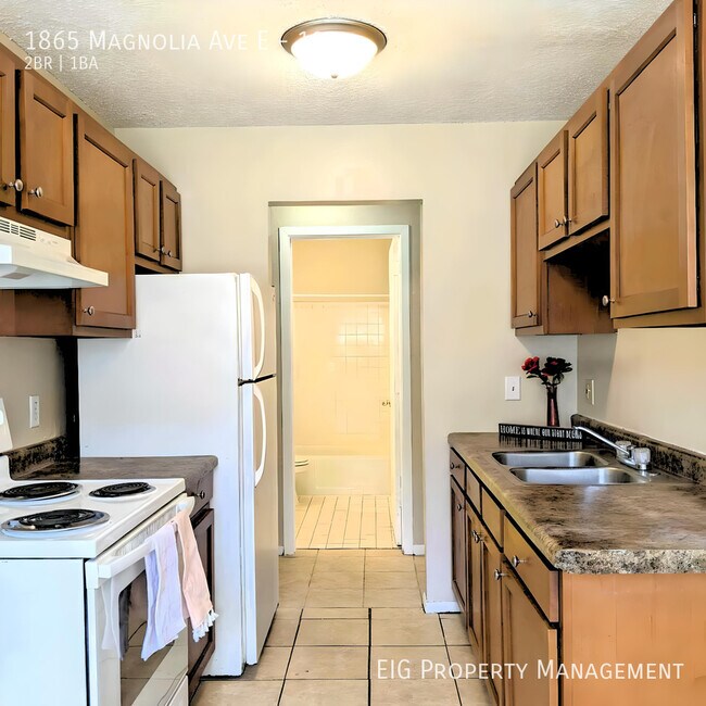 Foto del edificio - Available 2/26/2025