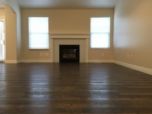 Building Photo - 7585 S 2050 E