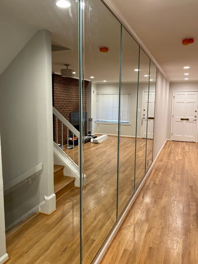 Planta principal - 1085 Paper Mill Ct NW