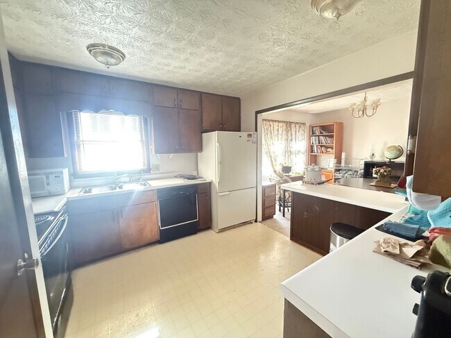 Foto del edificio - 258 Plantation Rd SW