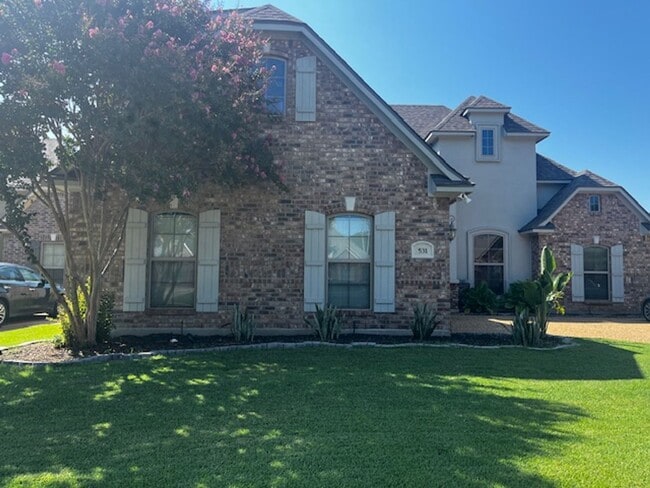 Building Photo - Cypress Bend Rental