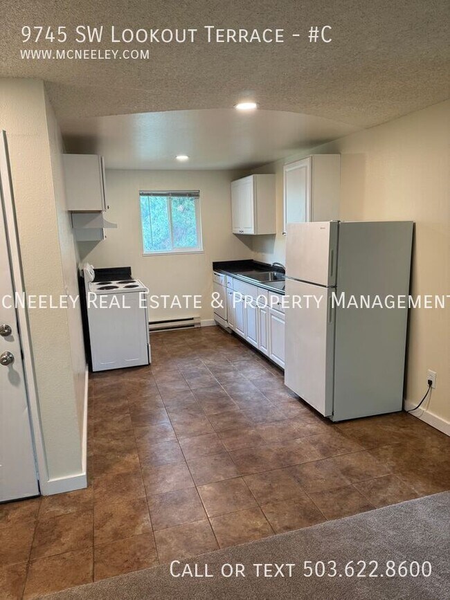 Foto del edificio - 9745 SW Lookout Terrace
