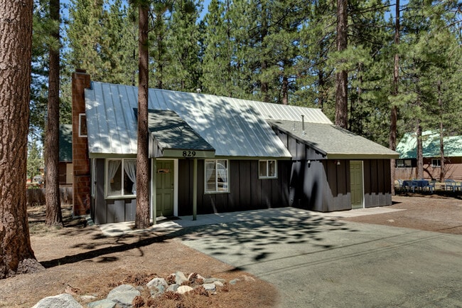 Building Photo - 829 San Jose Ave