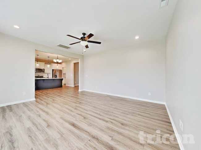 Building Photo - 152 Walker Grv Ln