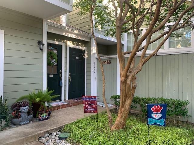 Foto del edificio - 6220 Bentwood Trail