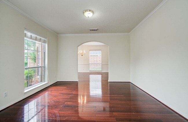 Foto del edificio - 2509 Bennington Ct