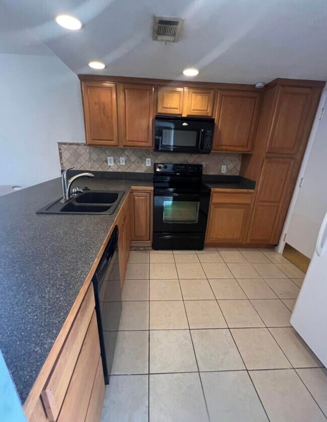 Foto del edificio - 4500 N Flagler Dr