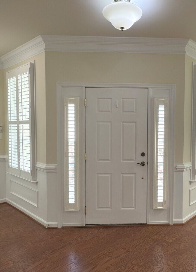 Foto del edificio - 3 Bedroom, 2.5 Bath, Loft, 2-Car Garage Ho...