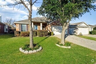 Building Photo - 800 Sequoia Dr