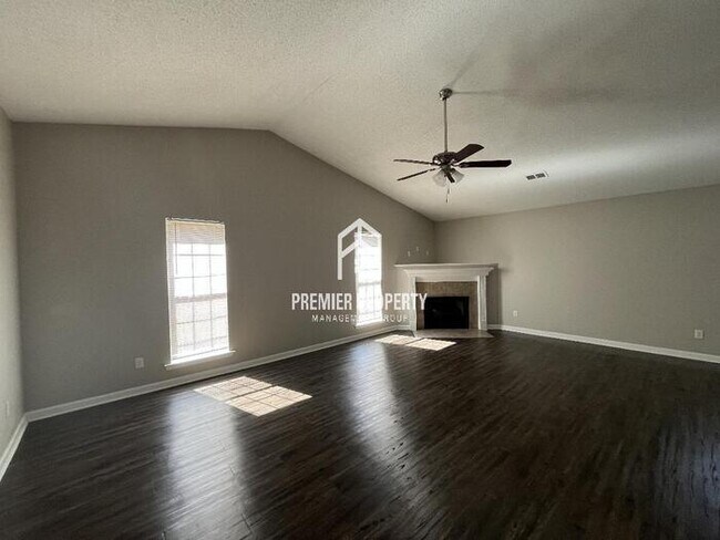 Building Photo - 5505 Brayton Dr