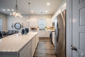 Building Photo - 13504 Cibolo Trace
