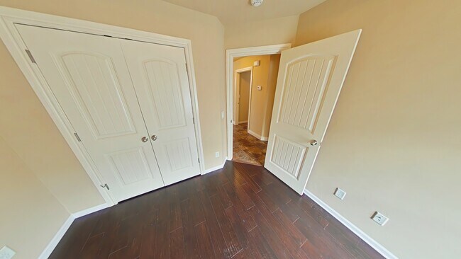 Building Photo - 7703 SW Franks Ct