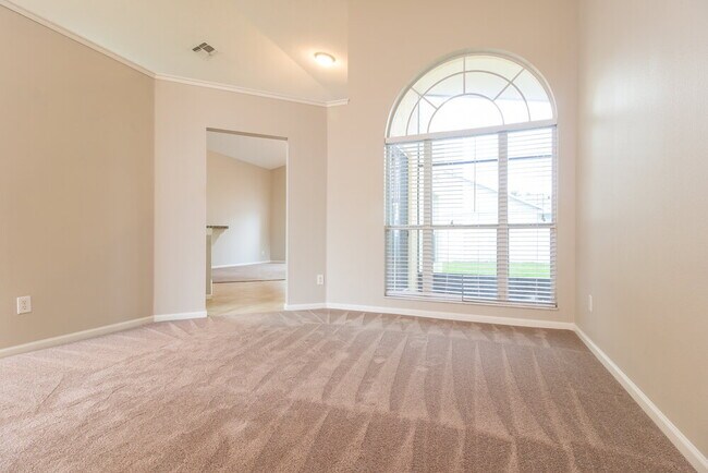 Building Photo - 1252 Twin Rivers Blvd