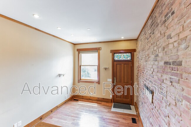 Foto del edificio - 2802 E Fairmount Ave