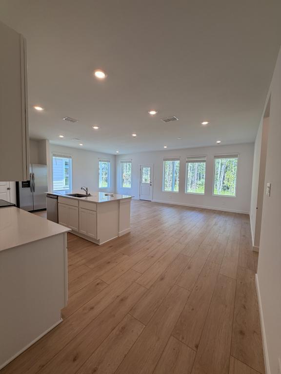 Foto del edificio - 5063 Loggia Ln