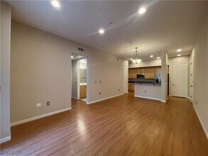 Building Photo - 68 E Serene Ave