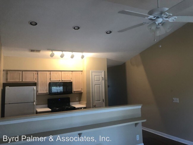 Building Photo - 1 br, 1 bath House - 664 Tupelo Lane, Unit 8H