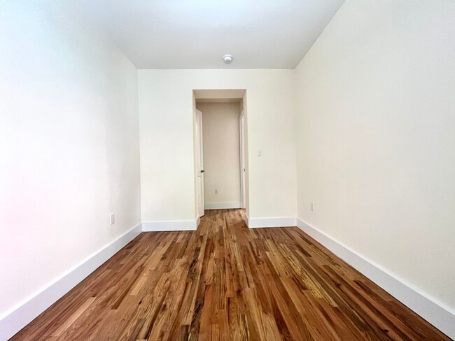 Building Photo - 63 W 68th St