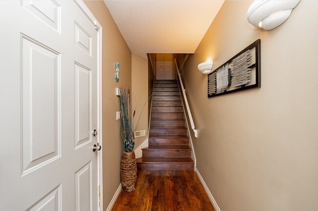 Building Photo - 18828 69 Av