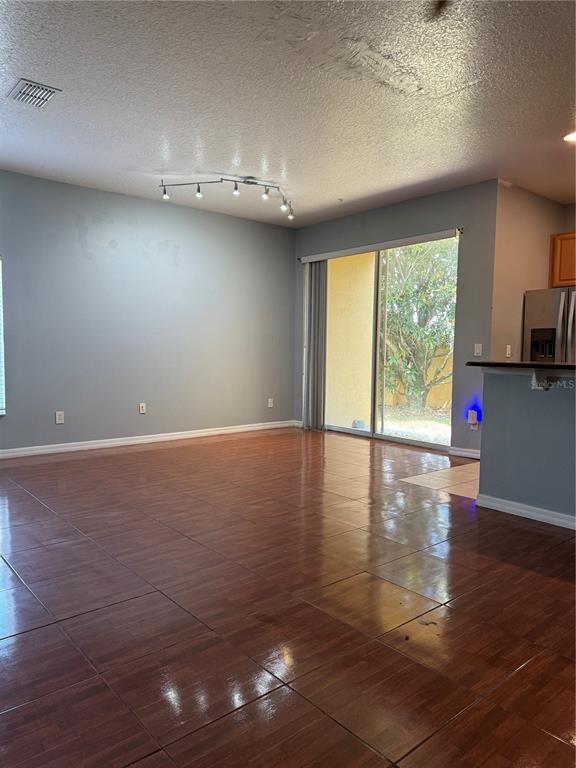 Building Photo - 756 Fortanini Cir